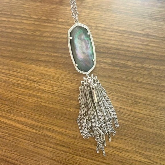 Kendra Scott Elle Drop Earrings and Rayne Necklace in Black Mother of Pearl - Picture 5 of 6